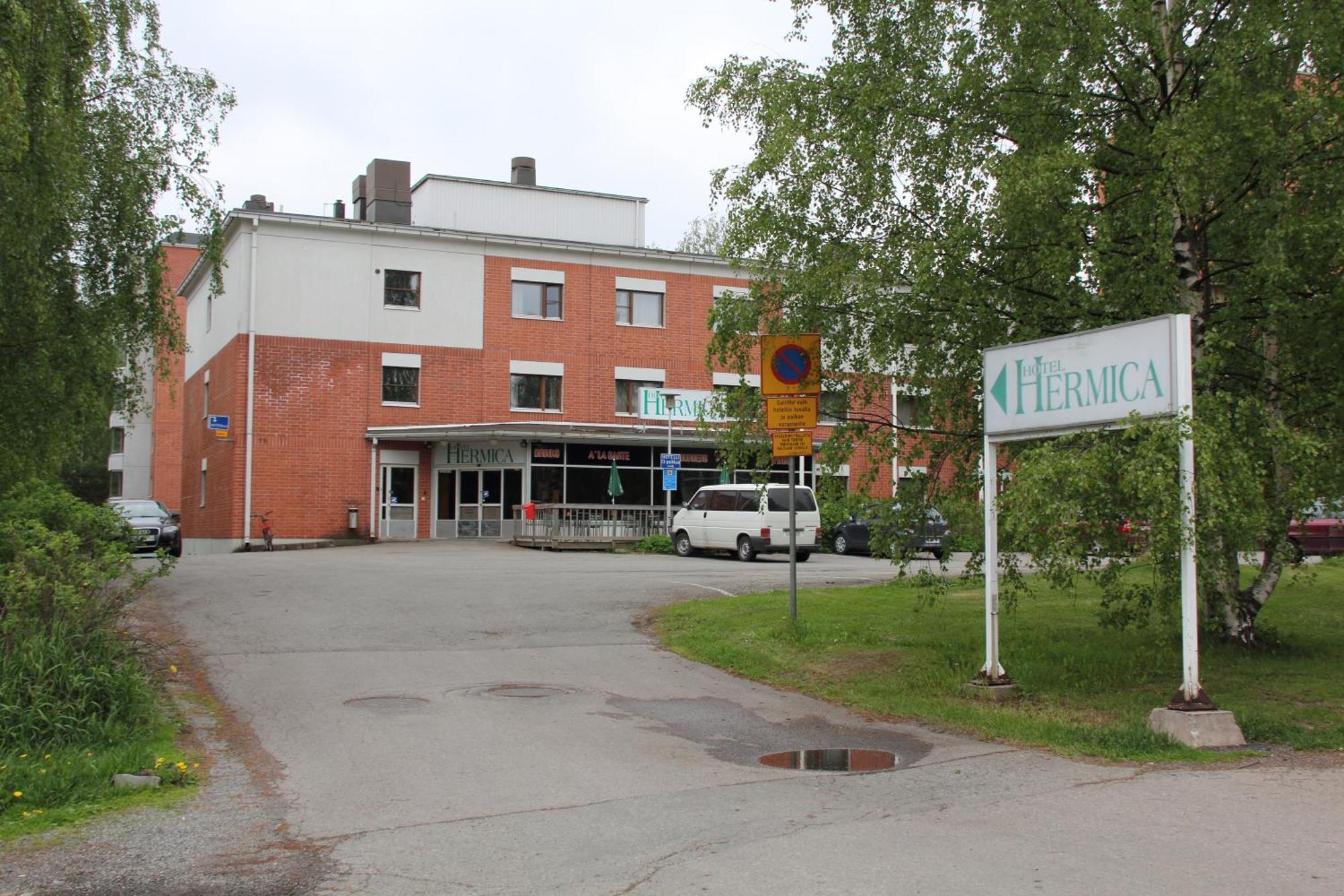 Hotel Hermica Тампере Екстериор снимка