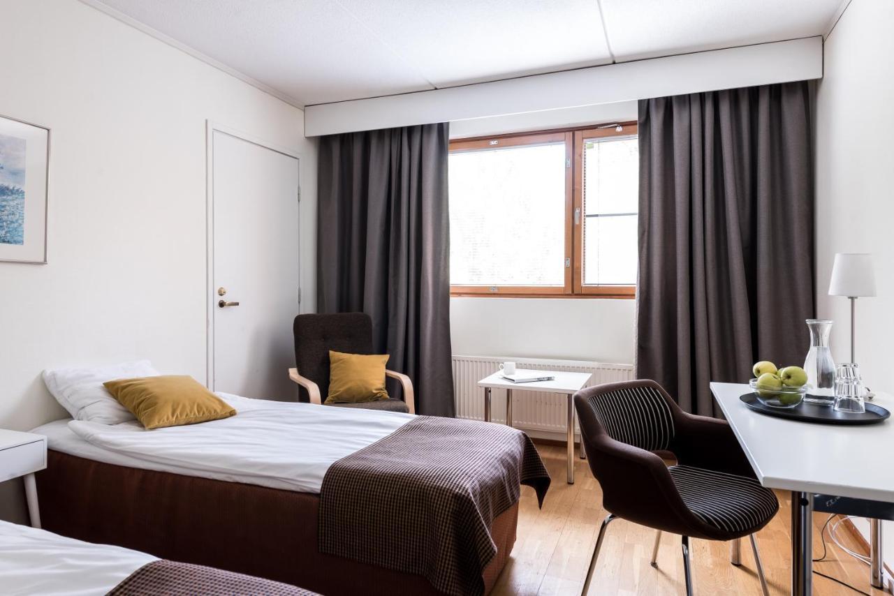 Hotel Hermica Тампере Екстериор снимка