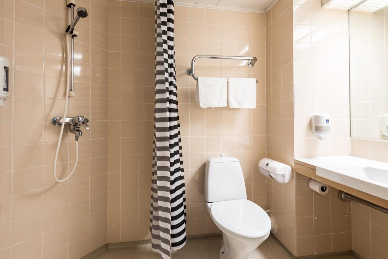 Hotel Hermica Тампере Екстериор снимка