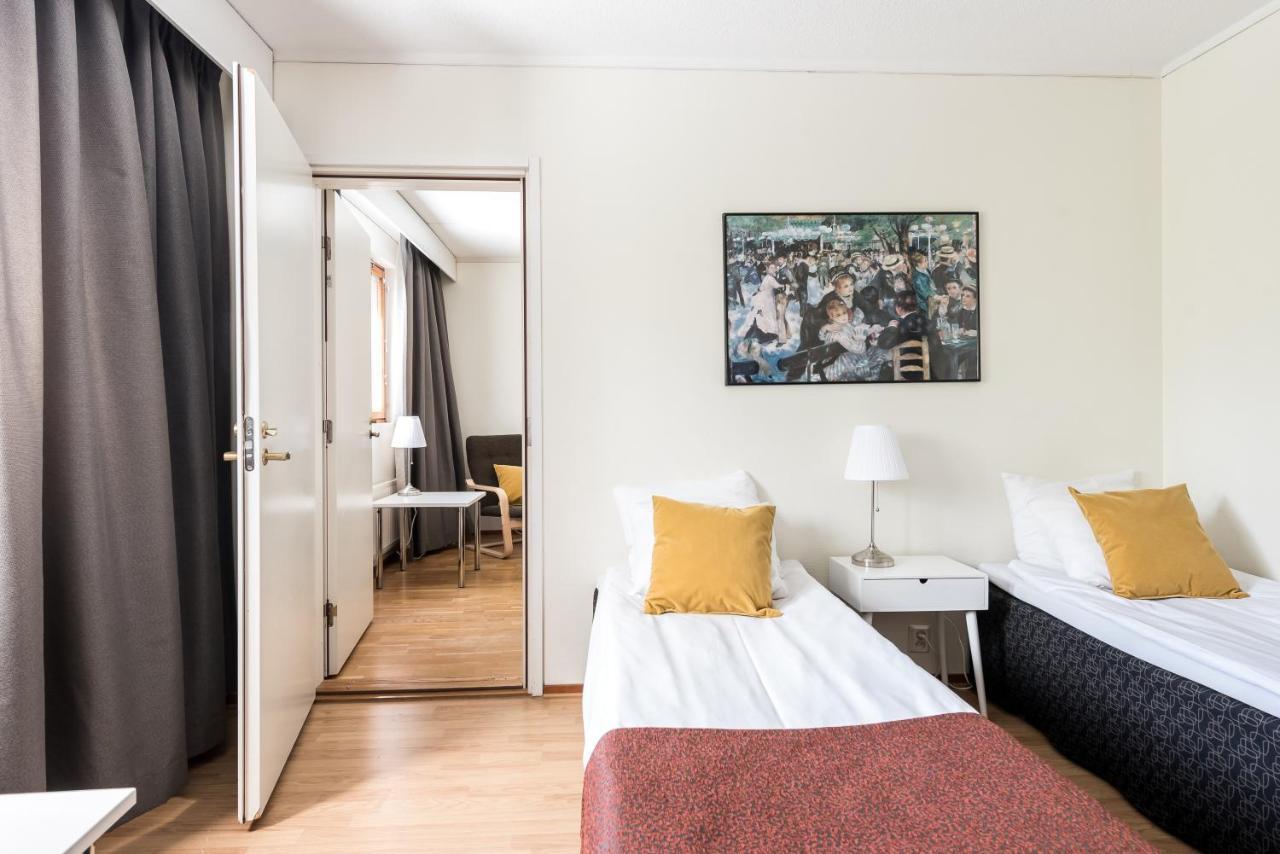 Hotel Hermica Тампере Екстериор снимка