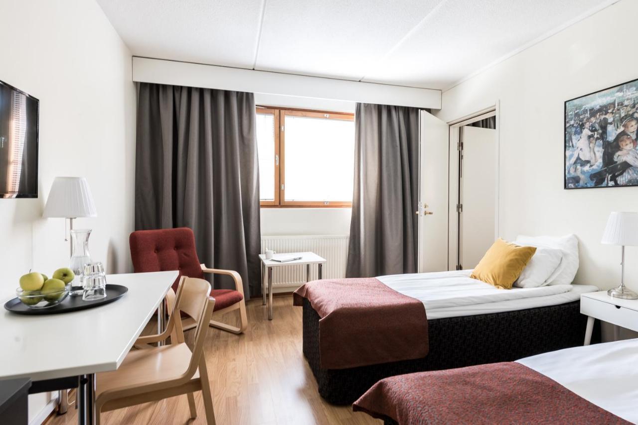 Hotel Hermica Тампере Екстериор снимка